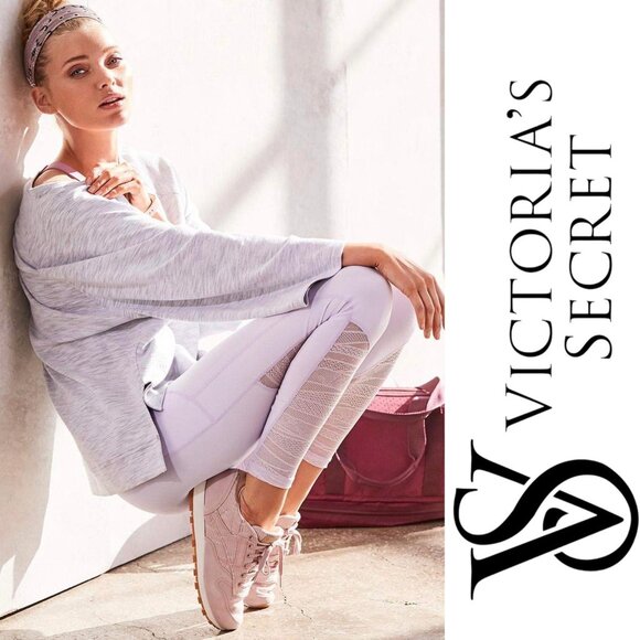 Victoria's Secret Tops - Victoria's Secret sport | Cream & Gray Boxy Pullover Sweater | Size Extra Small